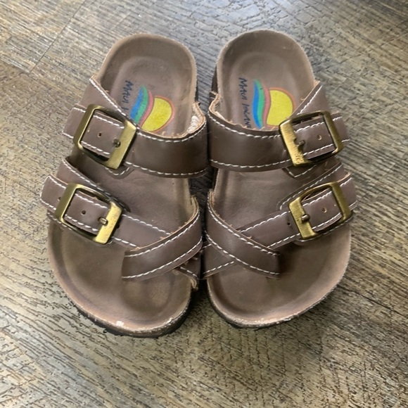 Maui Island Buckle Sandals - Picture 1 of 3